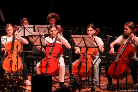 Slavnostni koncert ob 70. obletnici delovanja Glasbene šole Kamnik (49)